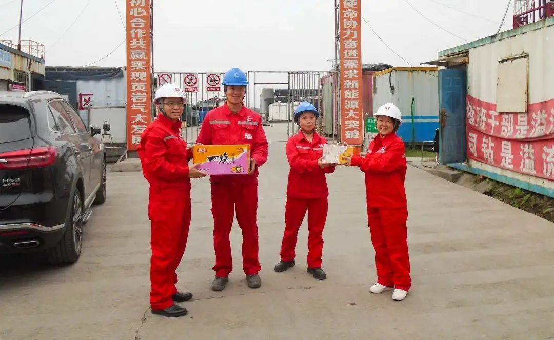 情系員工到一線，傳遞關(guān)懷暖人心(圖1)