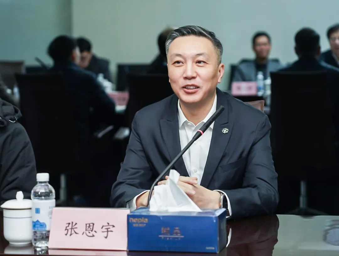 常州大學(xué)徐守坤書記、陳海群校長一行蒞臨神開參觀考察(圖2)